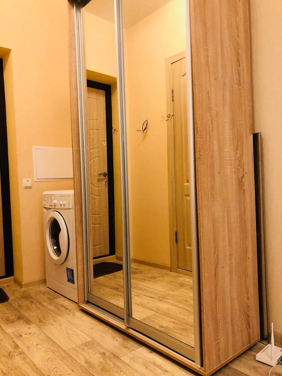 Comfortable Apartment Near Metro ハルキウ エクステリア 写真